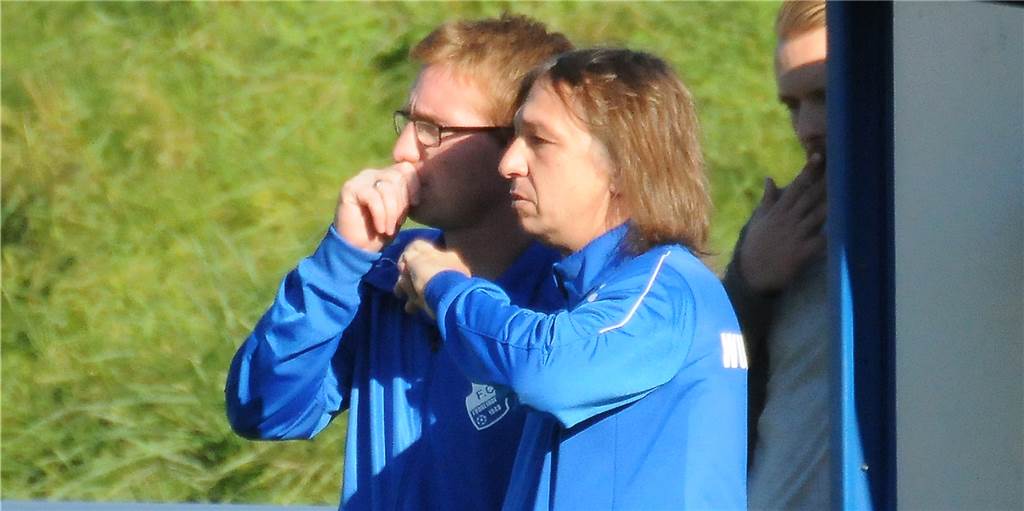 Der FC Frohlinde verpflichtet einen Junioren-Nationalspieler für die Saison 2020/21 Die Trainer des FC Frohlinde, Michael Wurst und Stefan Hoffmann, bekommen vier neue Spieler für die Saison 2020/21.