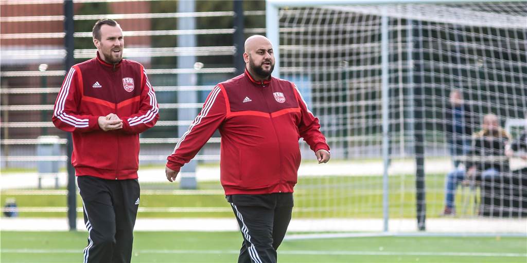 Türkspor-Coach Hassani vor der brisanten Rückkehr: „Habe mit Kemminghausen abgeschlossen“ Kevin Großkreutz und Reza Hassani bilden ein Trainerteam - einst beim VfL Kemminghausen, nun bei Türkspor Dortmund.