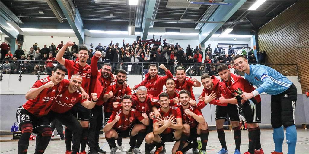 KF Sharri vor dem Topspiel gegen Gahmen: „In Normalform sollten wir das Spiel gewinnen“ KF Sharri empfängt die SG Gahmen zum Topspiel in der Kreisliga A2 - und ist mehr als optimistisch.