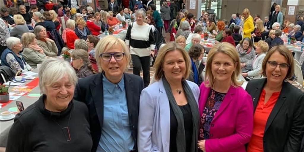 Weltfrauentag in Dortmund: Kampf gegen Sexismus und ein Preis für Gleichstellung