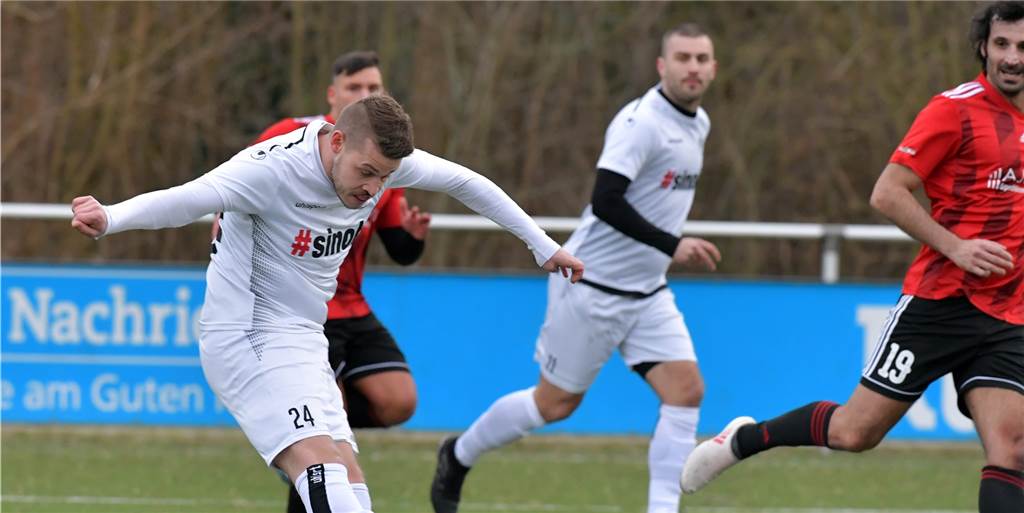Der KF Sharri verliert nicht nur das Topspiel gegen die SG Gahmen - auch einen wichtigen Mann Der KF Sharri verliert nicht nur das Topspiel gegen die SG Gahmen - auch einen wichtigen Mann