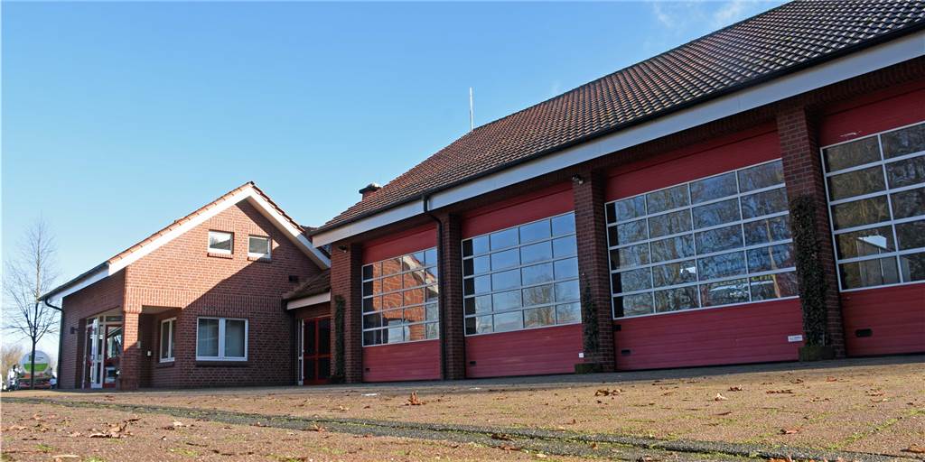 Feuerwehr in Nordkirchen bekommt noch 2020 ein modernisiertes Feuerwehrgerätehaus Das Feuerwehrgerätehaus an der Lüdinghauser Straße in Nordkirchen soll noch in diesem Jahr umgestaltet werden. Die Verwaltung legte jetzt erstmals detailliertere Pläne für den Umbau vor.