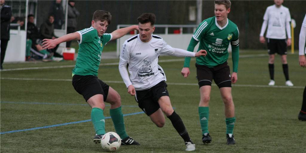 Nordkirchens Robin Schwick oder Olfens Robin Maikötter: Wer entscheidet das Duell der 99er? Nordkirchens Robin Schwick oder Olfens Robin Maikötter: Wer entscheidet das Duell der 99er?