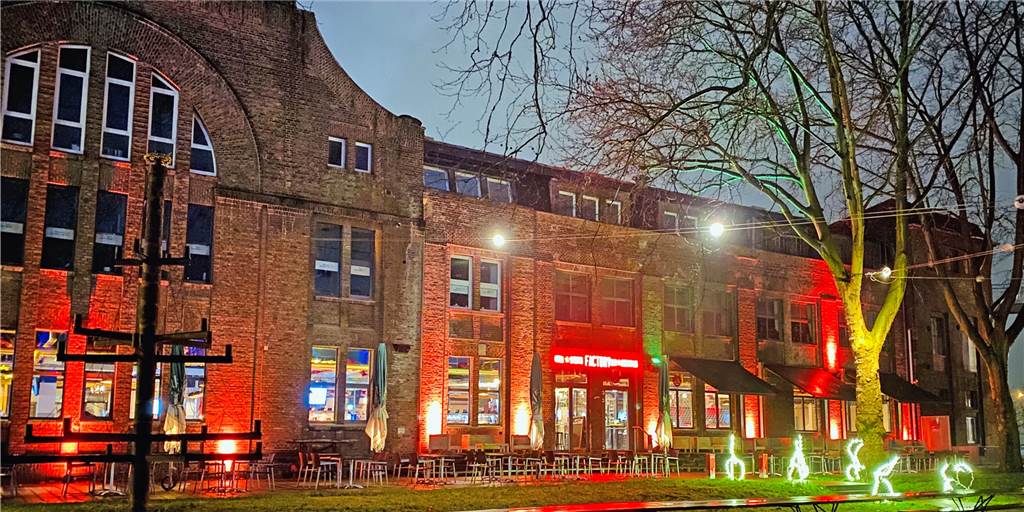 Millionenprojekt: Neues Hotel mit 40 Doppelzimmern kommt auf das Zechengelände in Dorsten Ein Hotel mit 40 Doppelzimmern soll Im ersten und zweiten Obergeschoss des ehemaligen Fürst-Leopold-Verwaltungsgebäudes neben Lohnhalle und Zechenkaue entstehen.