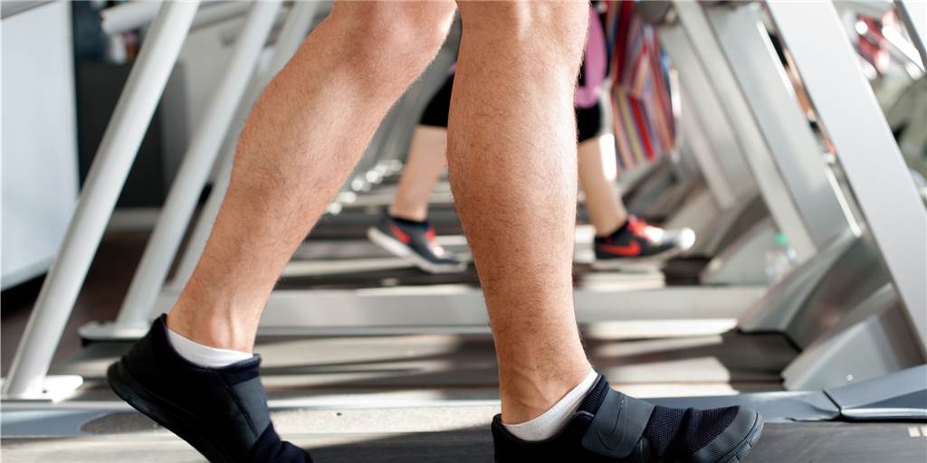 Dortmunds Fitnessstudios machen ab Dienstag dicht Ab Dienstag müssen alle Fitnessstudios in NRW zu machen. Das ist die Vorschrift des NRW-Gesundheitsministeriums.