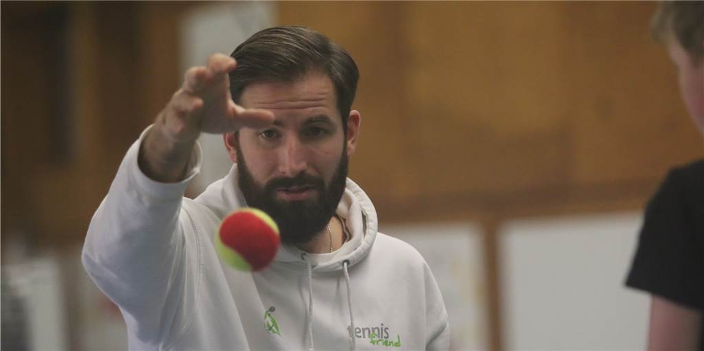 Coronavirus bedroht Existenzen: Selbstständige Tennistrainer vor ungewisser Zukunft Coronavirus bedroht Existenzen: Selbstständige Tennistrainer vor ungewisser Zukunft