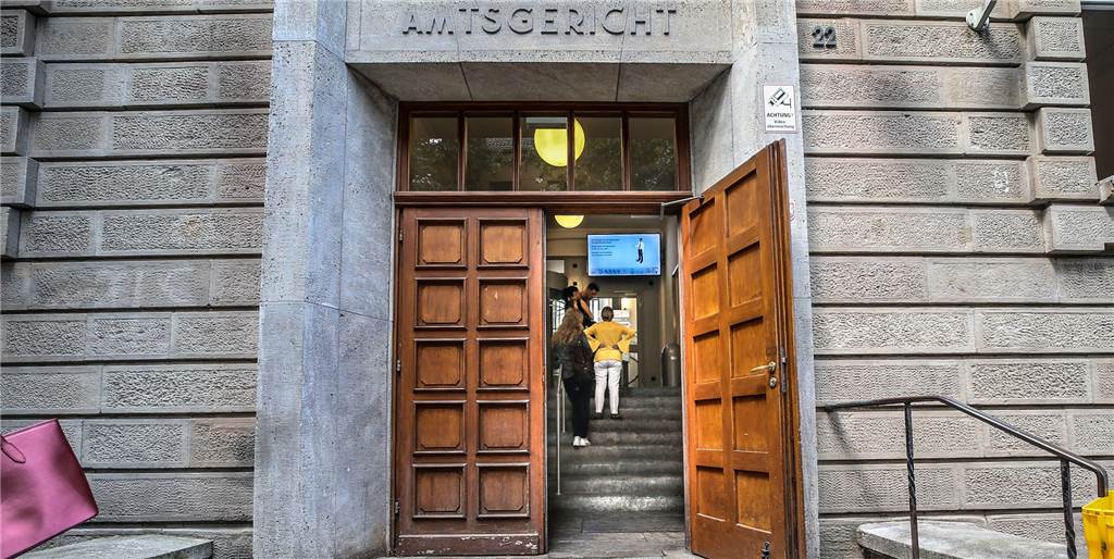 Corona vor Gericht: Dortmunds Justiz arbeitet inzwischen eingeschränkt Corona vor Gericht: Dortmunds Justiz arbeitet inzwischen eingeschränkt