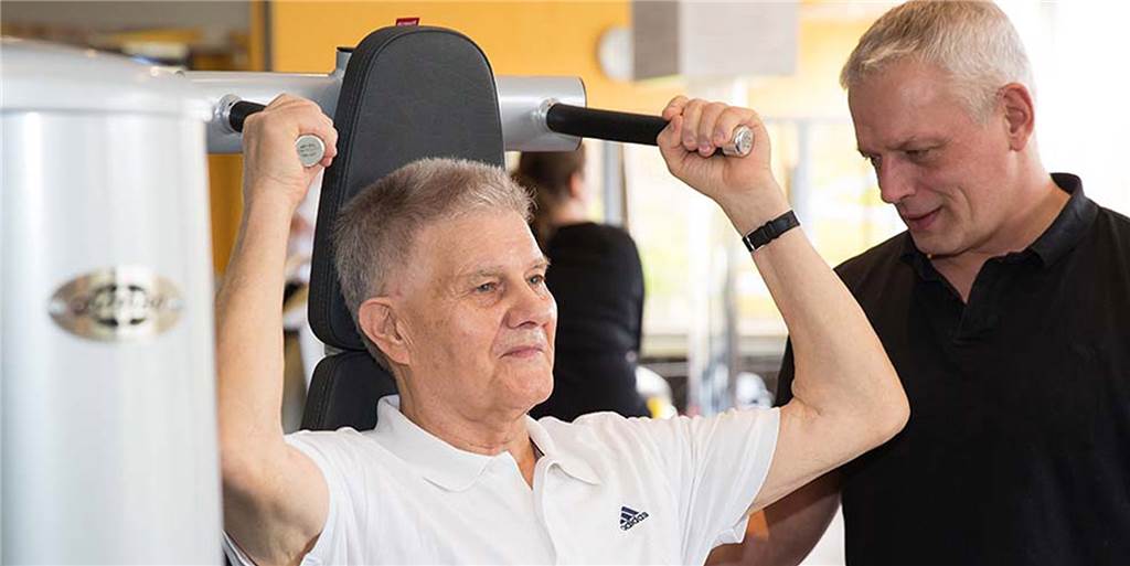 Sportforum will für Immunität gegen Coronavirus sorgen Frank Bail (rechts) und die weiteren Trainer im Sportforum Castrop-Rauxel können wegen der landesweiten Schließungen der Fitness-Studios derzeit ihren Kunden nicht vor Ort Anleitung geben.