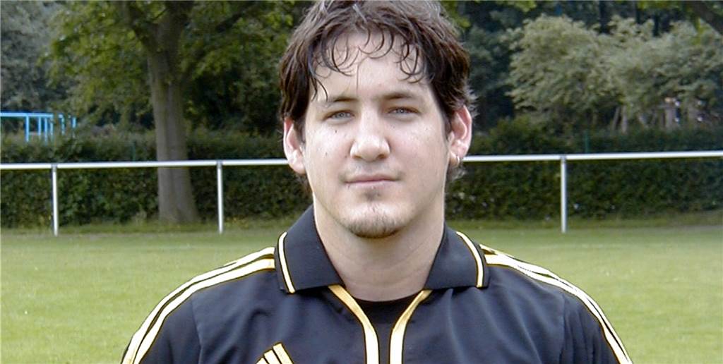 Nach Horrorfoul und vier gebrochenen Rippen: Munir Quinna vom SC Capelle meldet sich zu Wort Nach Horrorfoul und vier gebrochenen Rippen: Munir Quinna vom SC Capelle meldet sich zu Wort
