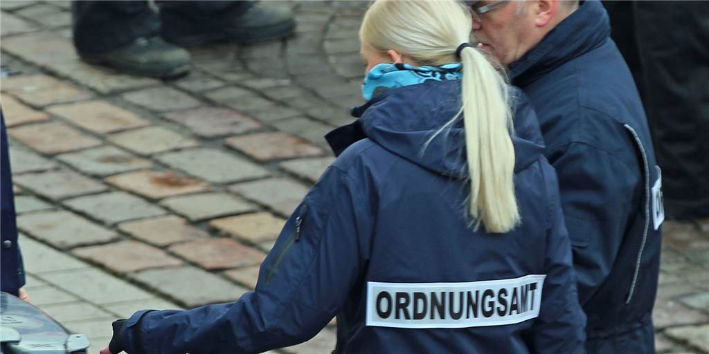 Coronavirus: Stadt Werne kontrolliert ab Donnerstag Geschäfte und Jugendliche Die Ordnungsbehörde Werne will am Donnerstag die Einhaltung der Schutzbestimmungen zur Eindämmung des Coronavirus in mehreren Teams kontrollieren.