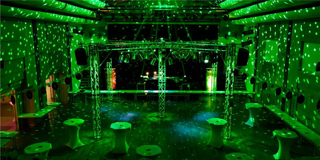 „Best-of-Party“ in Werne findet doch statt - per Livestream direkt im eigenen Wohnzimmer Die „Best-of-Party“ findet doch statt - allerdings nicht im Kolpingsaal Werne, sondern per Livestream bei Youtube. So kann man Feiern trotz der Corona-Krise. Gleichzeitig kann man auch etwas Gutes tun.