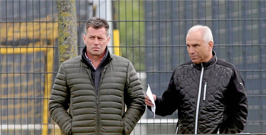 BVB-Nachwuchsleiter: „Wir erwarten ein Höchstmaß an Disziplin von den Jungs“ Michael Skibbe und Edwin Boekamp (rechts).