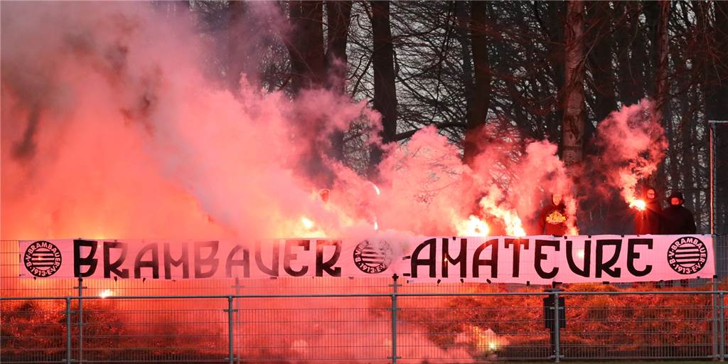 BV Brambauer reagiert mit Spendenaktion auf Strafe für Pyroshow BV Brambauer reagiert mit Spendenaktion auf Strafe für Pyroshow