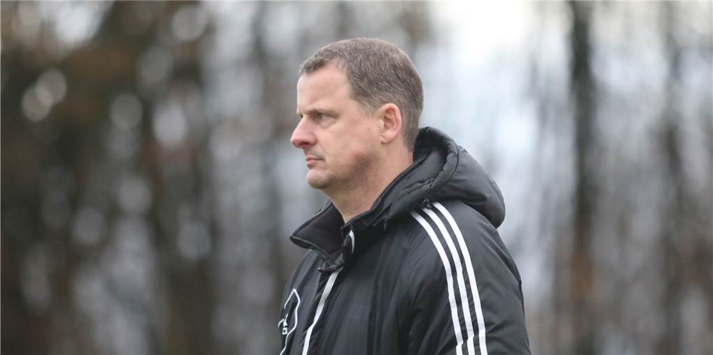 Trotz Corona: Frank Bidar und BV Brambauer bei Kaderplanung „im Endstadium“ Trotz Corona: Frank Bidar und BV Brambauer bei Kaderplanung „im Endstadium“