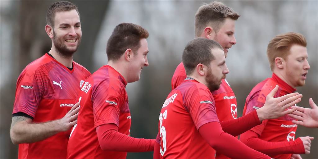 Hombrucher SV gibt sieben Verlängerungen und ein Upgrade bekannt Der Hombrucher SV konnte mit weiteren Spielern verlängern.