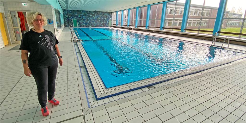 Mit Fotostrecke: Reger Betrieb im Hallenbad Herbern trotz Corona-Krise Bademeisterin Viola Stasch arbeitet seit sechs Jahren im Hallenbad in Herbern.