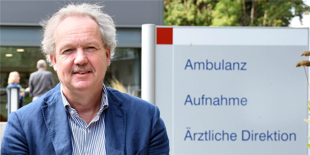 Haard-Klinik versucht ganz normalen Alltag aufrechtzuerhalten Dr. Claus Rüdiger Haas ist Chefarzt der LWL-Klinik für Kinder- und Jugendpsychiatrie in der Haard.