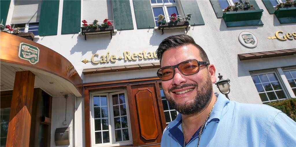 Dortmunder Gastronom zuversichtlich: Hier wird’s laufen wie in Österreich Gastronom Antonio Link bleibt trotz der Corona-Krise zuversichtlich. Die Sommer-Saison hat er für seine Branche noch nicht abgeschrieben.