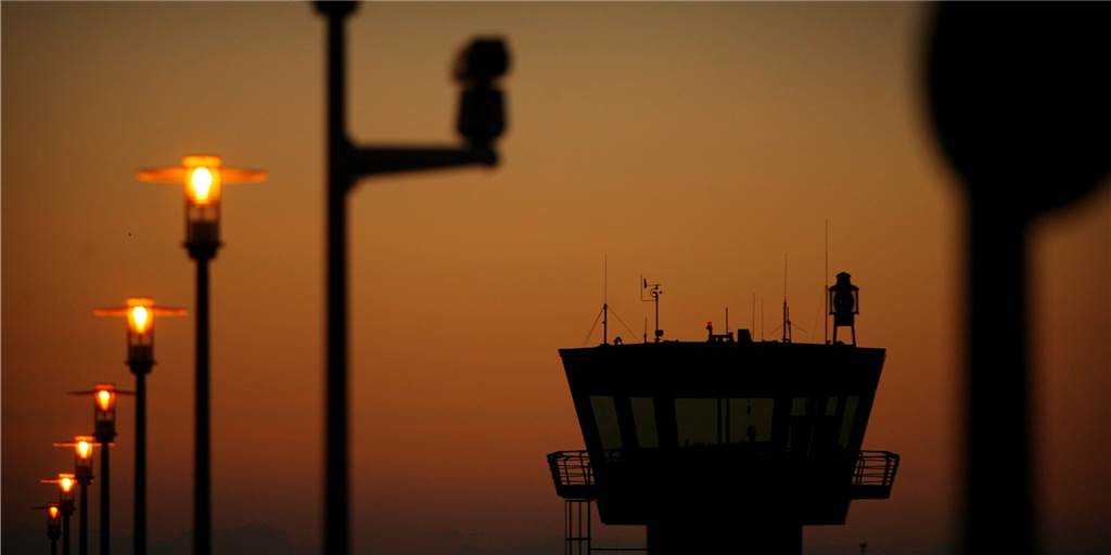Jetzt gibt’s Zoff: Airport-Mitarbeiter sauer auf Flughafen-Gegner Jetzt gibt’s Zoff: Airport-Mitarbeiter sauer auf Flughafen-Gegner