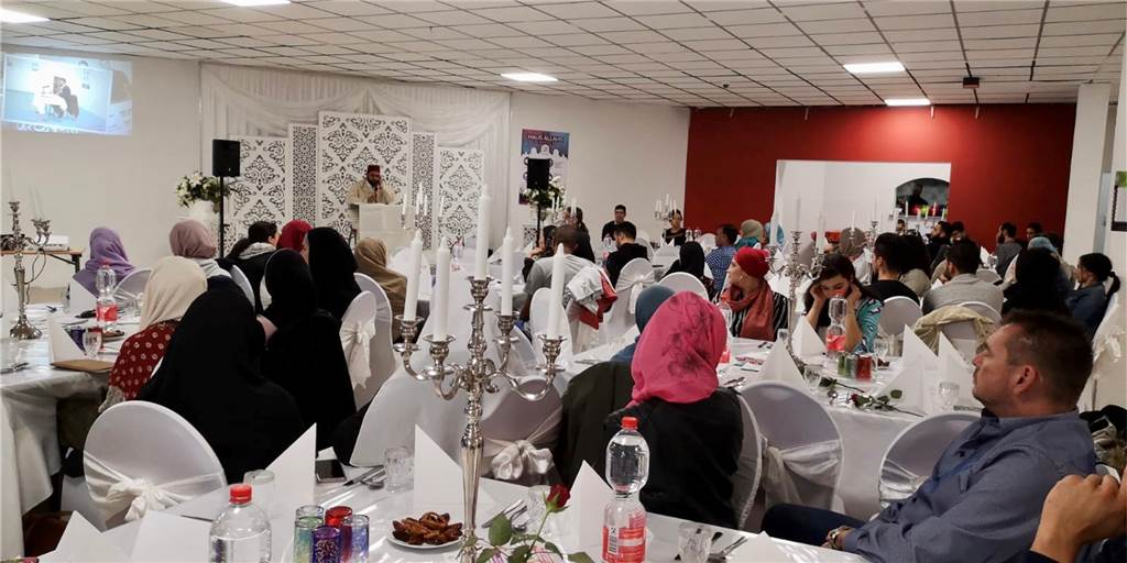 Ramadan in Corona-Zeiten: Warum die Krise auch ihr Gutes hat Ramadan in Corona-Zeiten: Warum die Krise auch ihr Gutes hat