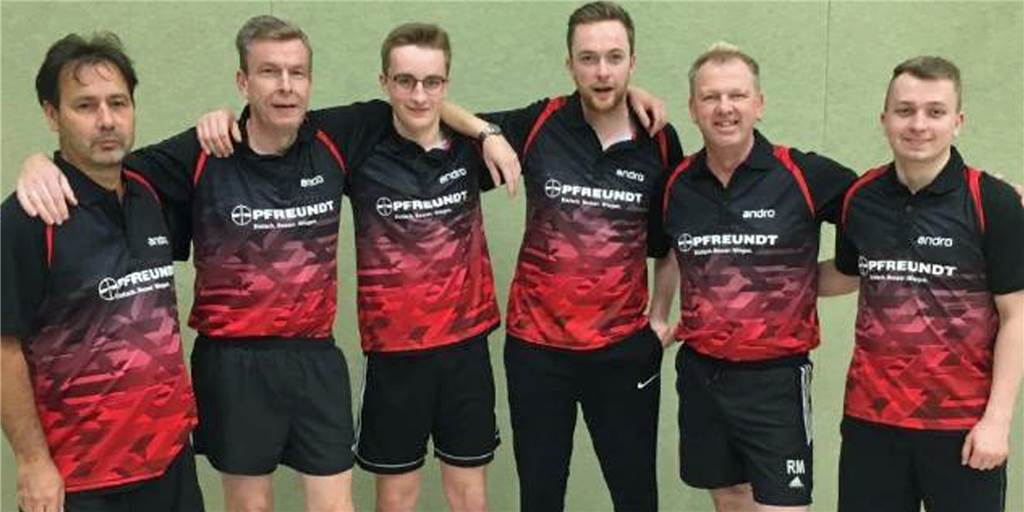 Kreisligameister SC Südlohn freut sich auf Premiere nach der Krise Das Meisterteam des SC Südlohn (v.l.) Guido Swigoniak, Reinhard Sicking, Eric Gehling, Simon Sicking, Rainer Meßling und Jakob Eßling. Nicht auf dem Bild: Marcel Wentholt