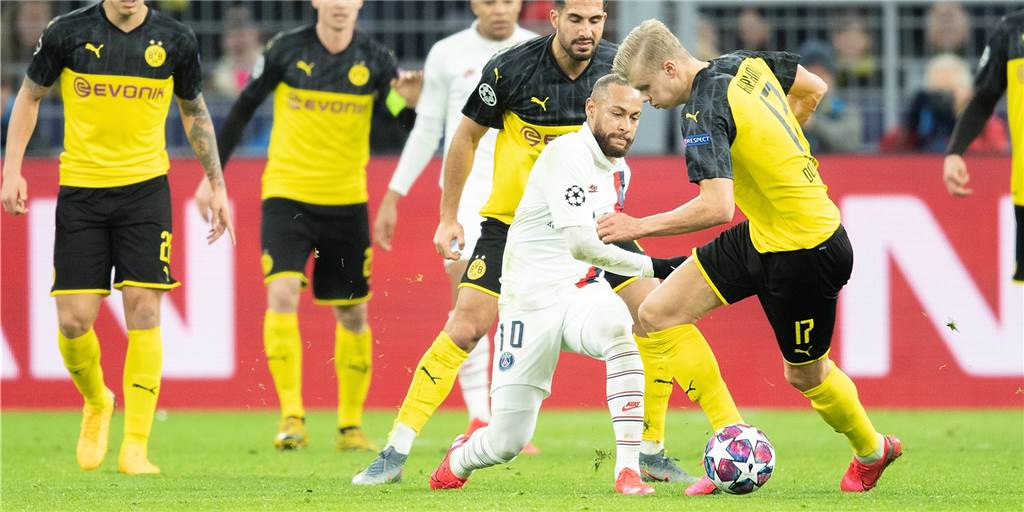 Gehaltsobergrenze im Profifußball: Realitätsnah oder Wunschtraum? Gehaltsobergrenze im Profifußball: Realitätsnah oder Wunschtraum?