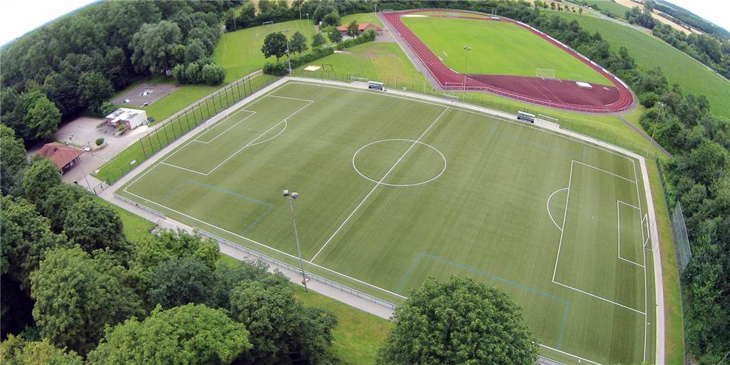 Müssen die heimischen Vereine in eine andere Bezirksliga-Staffel umziehen? Müssen die heimischen Vereine in eine andere Bezirksliga-Staffel umziehen?