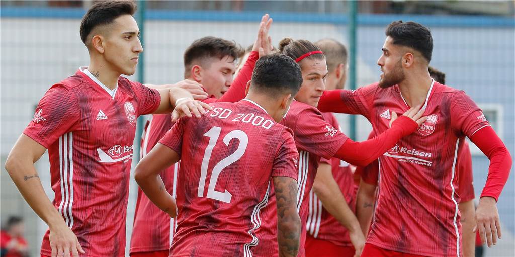 Nimmt Türkspor Dortmund eigentlich schon Glückwünsche zum Aufstieg an? Nimmt Türkspor Dortmund eigentlich schon Glückwünsche zum Aufstieg an?