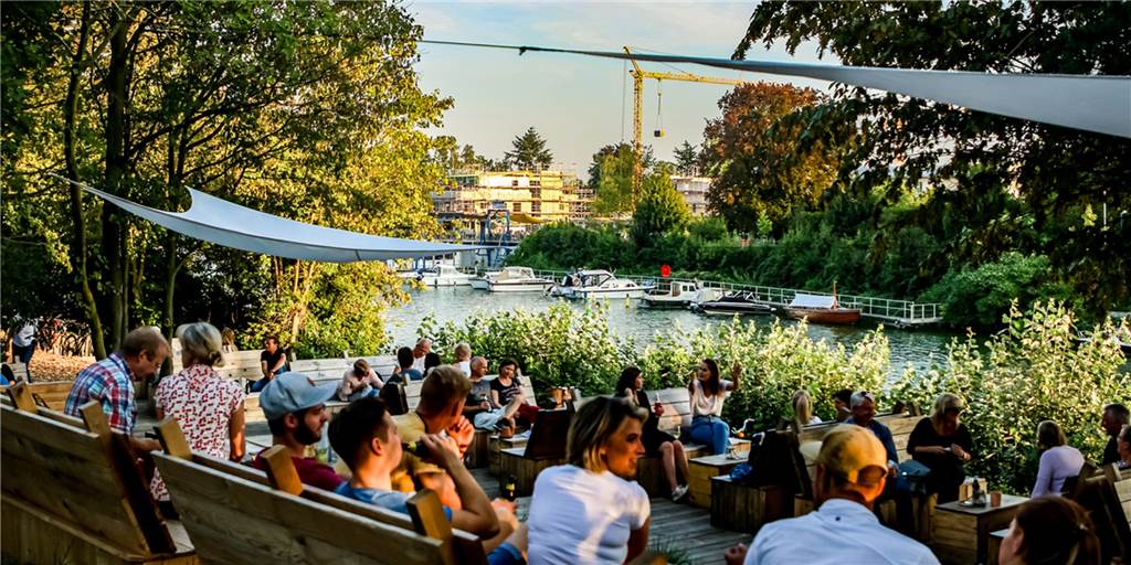 Strom, Wasser und Licht im Bürgerpark: 100.000 Euro zusätzlich nötig Strom, Wasser und Licht im Bürgerpark: 100.000 Euro zusätzlich nötig