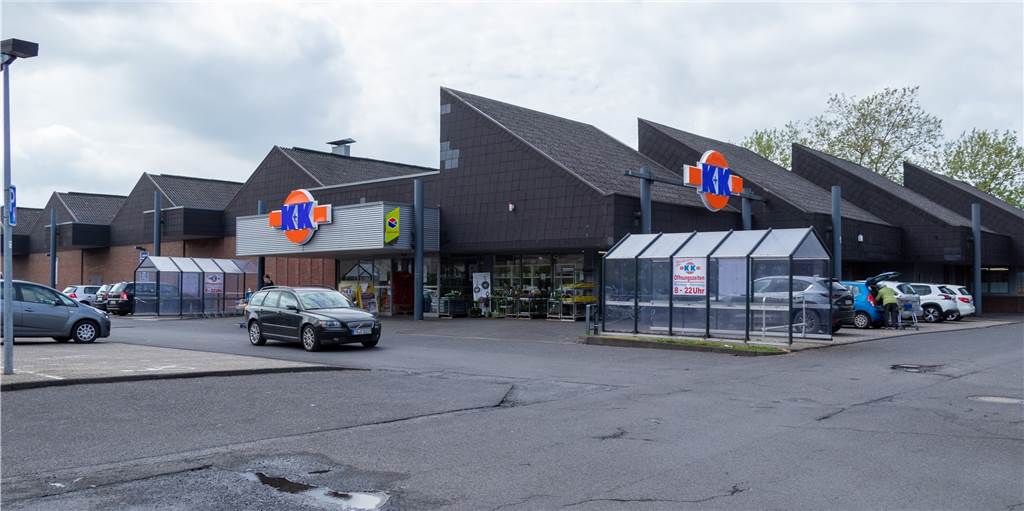 K+K will Filiale an der Ottensteiner Straße jetzt abreißen und neu bauen Der alte K+K-Markt an der Ottensteiner Straße soll einem Neubau weichen.