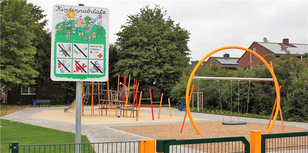Stadt Lünen öffnet Spielplätze und nimmt Eltern in die Pflicht Ab Donnerstag sollen wieder Kinder auf den Spielplätzen in Lünen - wie hier am Holunderweg - herumtoben können.