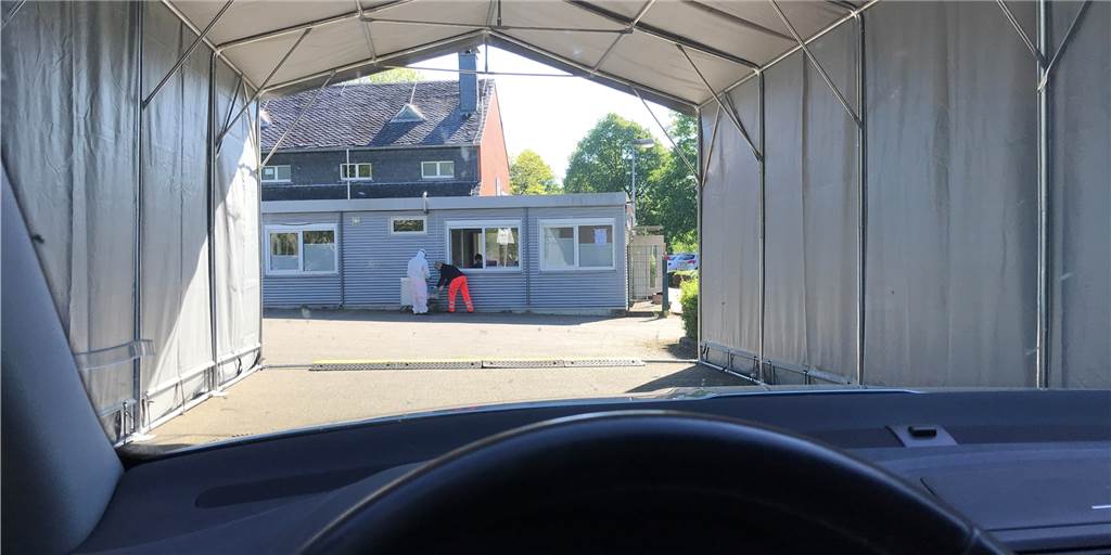 Neue Corona-Quote: Bislang lag der Kreis Recklinghausen immer unter 50 Das Testzentrum am Prosper-Hospital in Recklinghausen. Hier werden viele der Positivtests im Kreis Recklinghausen genommen.