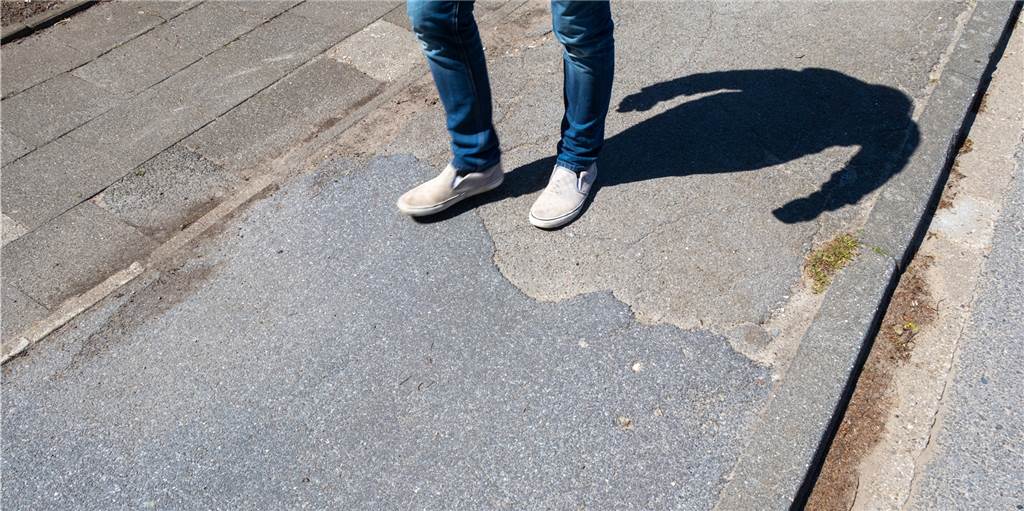 An‘t Lindeken bekommt einen neuen Gehweg und eine neue Fahrbahn Der Gehweg an der Straße An't Lindeken soll erneuert werden.