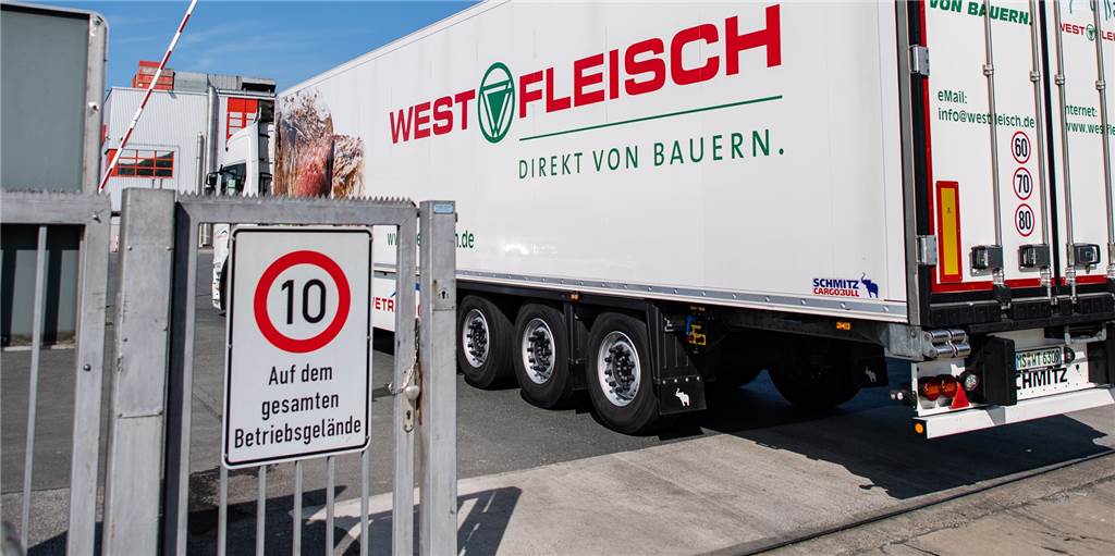 Massentests bei Westfleisch - Was droht Menschen im Kreis Recklinghausen? Bei Westfleisch in Oer-Erkenschwick werden alle Mitarbeiter auf das Corona-Virus getestet.