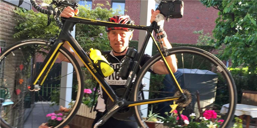 Südlohner Hugo Elsner fuhr eigenen Rad-Marathon durchs Münsterland Hugo Elsner zurück zu Hause in Südlohn