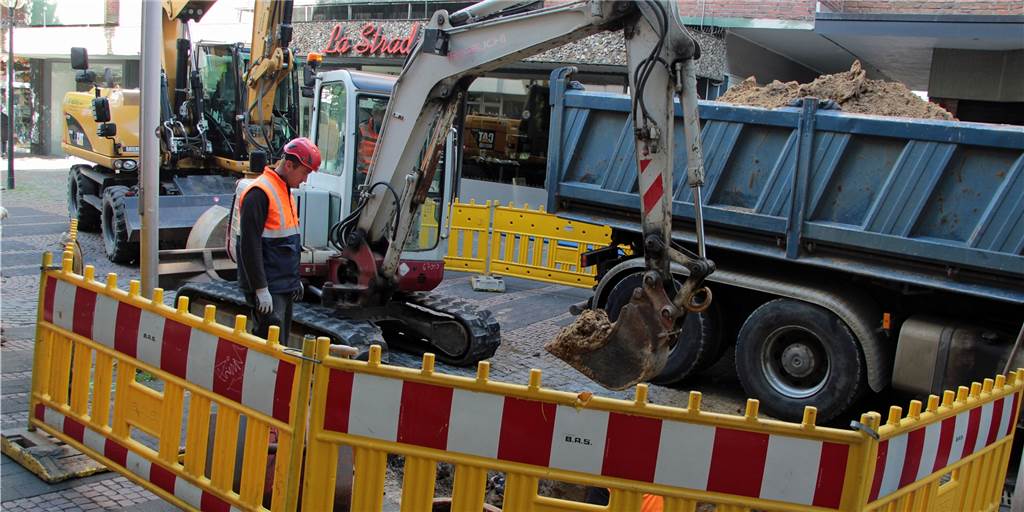 Bürgermeister zu Gastro-Ärger: „Können die Baustelle nicht einfach verschieben“ In der Bonenstraße laufen die Arbeiten für den letzten Teilabschnitt der Neugestaltung.