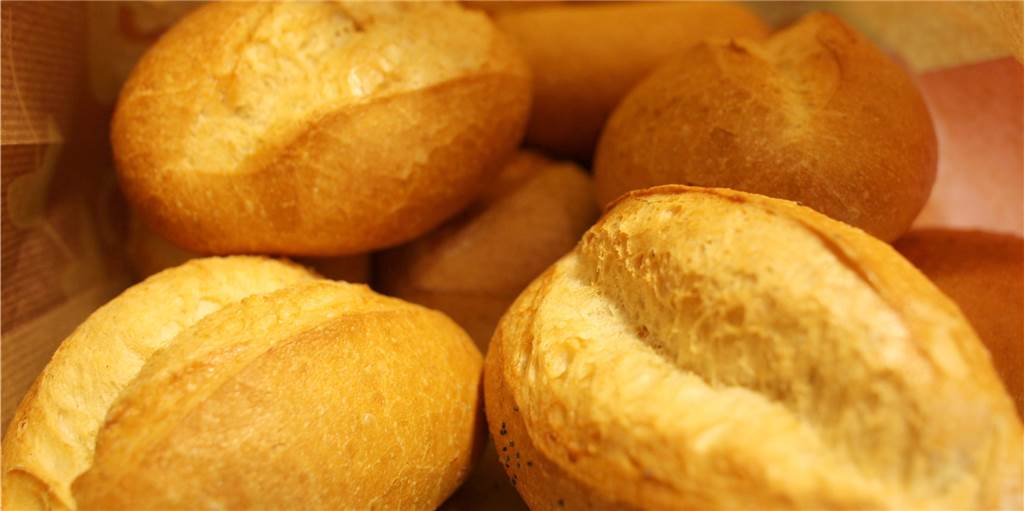 Öffnungszeiten der Bäckereien und Tankstellen an Christi Himmelfahrt