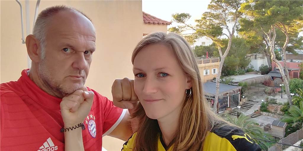 BVB gegen Bayern: Castrop-Rauxels Fans fehlt die Vorfreude auf das Spiel Im Hause von Holger (l.) und Juliette Bombien bekommt das Duell BVB gegen Bayern immer eine besondere Bedeutung. Die beiden Mallorca-Auswanderer aus Castrop-Rauxel freuen sich auf das Spiel.