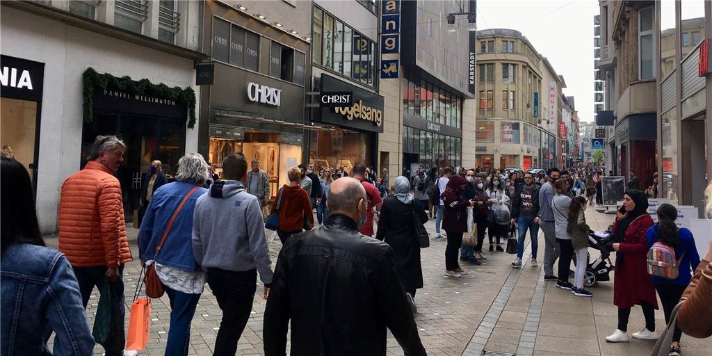 Westenhellweg erstmals wieder so voll wie vor der Corona-Krise