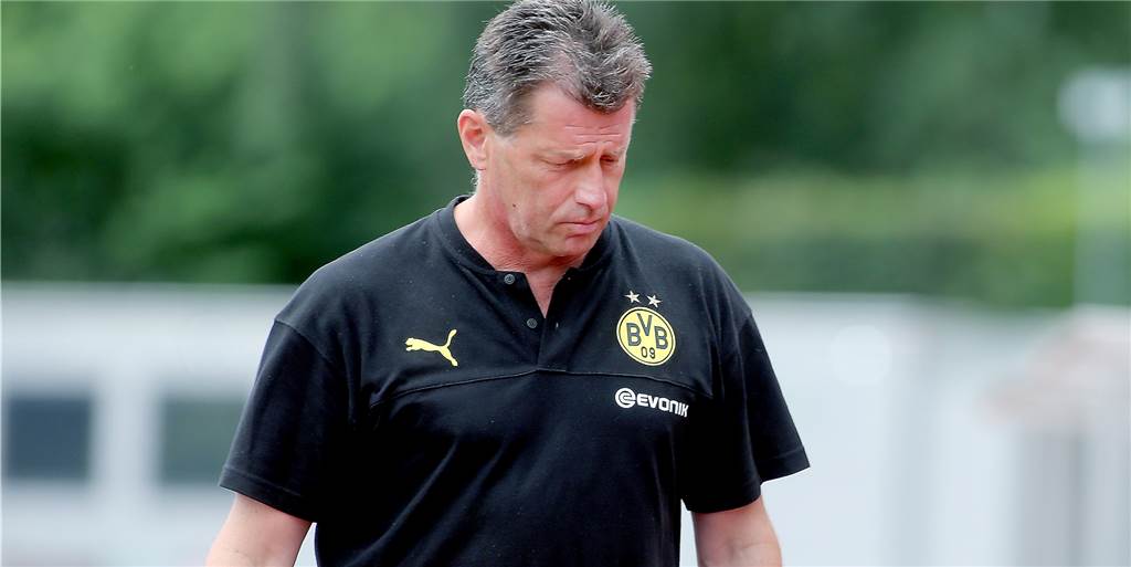 Jetzt ist es offiziell: Der BVB trennt sich von Michael Skibbe Jetzt ist es offiziell: Der BVB trennt sich von Michael Skibbe