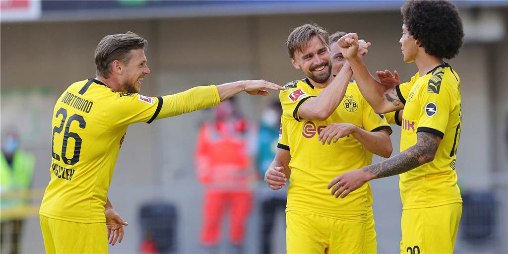 Schmelzer trifft - der Jubel verrät viel über sein Standing beim BVB Schmelzer trifft - der Jubel verrät viel über sein Standing beim BVB