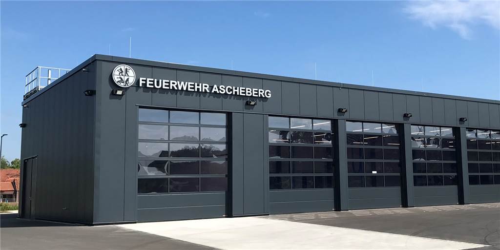Freiwillige Feuerwehr Ascheberg muss Umzug verschieben wegen Corona Das neue Gerätehaus der Freiwilligen Feuerwehr in Ascheberg wartet darauf, von den Feuerwehrleuten bezogen zu werden. Wegen der Corona-Krise kann der Umzug noch nicht stattfinden.