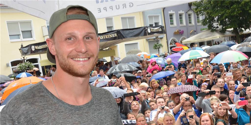 Häng deine Schuhe an den Nagel, Benedikt Höwedes!