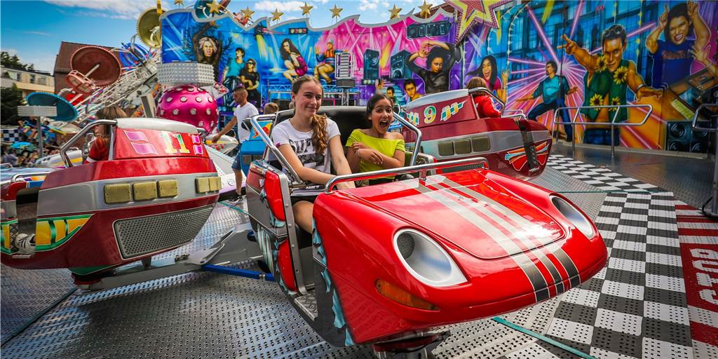 Schausteller in Dortmund fordern Lockerungen auch bei Volksfesten Die Pfingstkirmes vor einem Jahr in Huckarde – Bilder, wie sie sich die Schausteller wieder wünschen, sofern es die Infektionslage zulässt.