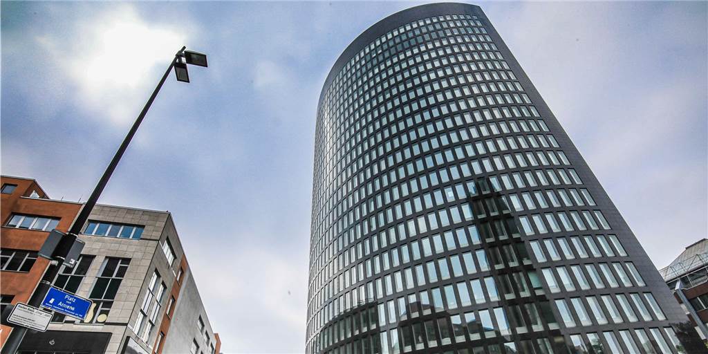 Stellenabbau bei Eon in Dortmund: Vorstand nennt erstmals Zahlen Stellenabbau bei Eon in Dortmund: Vorstand nennt erstmals Zahlen