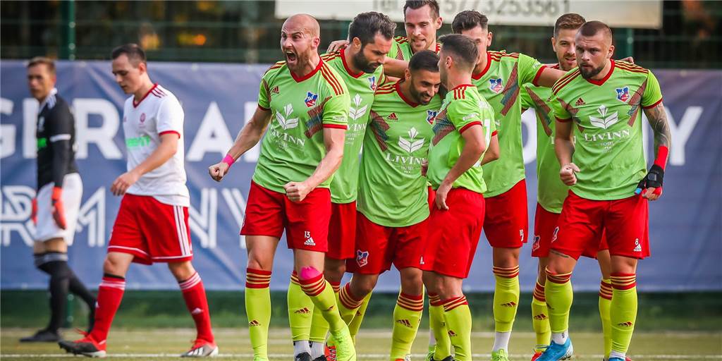 TuS Bövinghausen macht sich zum Aufstieg ein Geschenk und holt Oberliga-Knaller TuS Bövinghausen macht sich zum Aufstieg ein Geschenk und holt Oberliga-Knaller