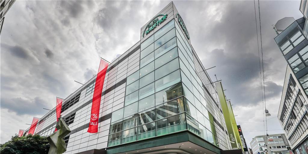 Karstadt Kaufhof: „Große Fassungslosigkeit“ bei Dortmunds Stadtspitze Karstadt Kaufhof: „Große Fassungslosigkeit“ bei Dortmunds Stadtspitze