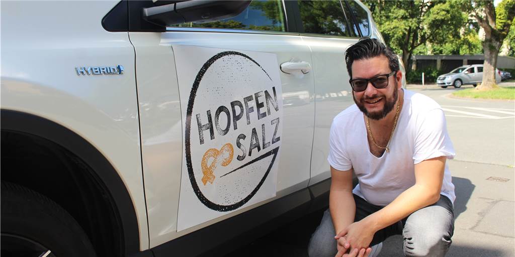 Essen bestellen im „Ghost-Restaurant“ ist gar nicht gruselig Antonio Link wird die Spreisen des Ghost-Restaurants „Pottschnitzel“ mit Elektroautos ausliefern lassen.