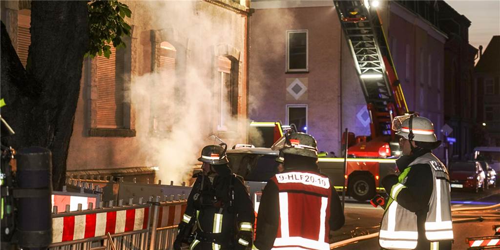 Zufall oder eine Brandserie? Wieder Kellerbrand in Mehrfamilienhaus An der Straße Elsborn in Kirchlinde brannte es im Keller eines Mehrfamilienhauses.
