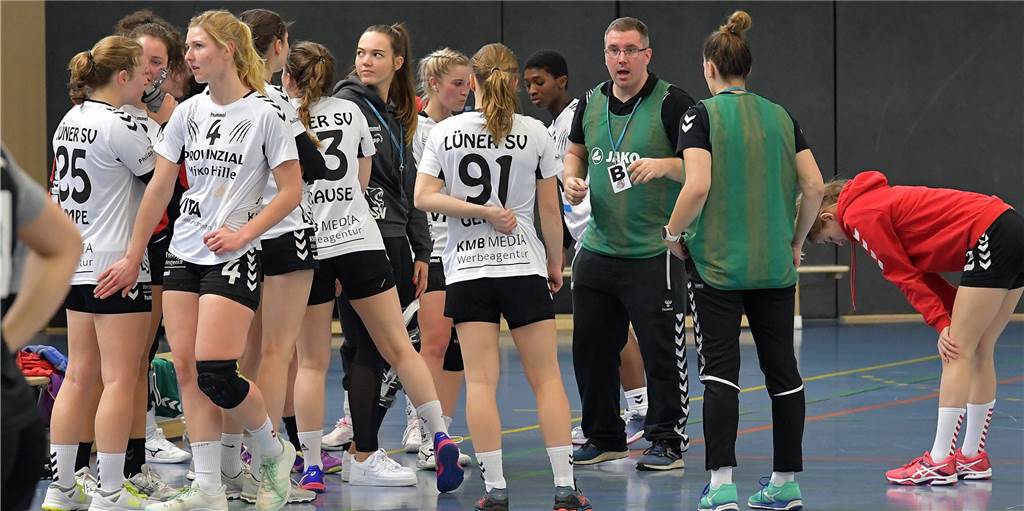 Drei Alternativen für die kommende Handballsaison der LSV-Damen in der Oberliga Drei Alternativen für die kommende Handballsaison der LSV-Damen in der Oberliga